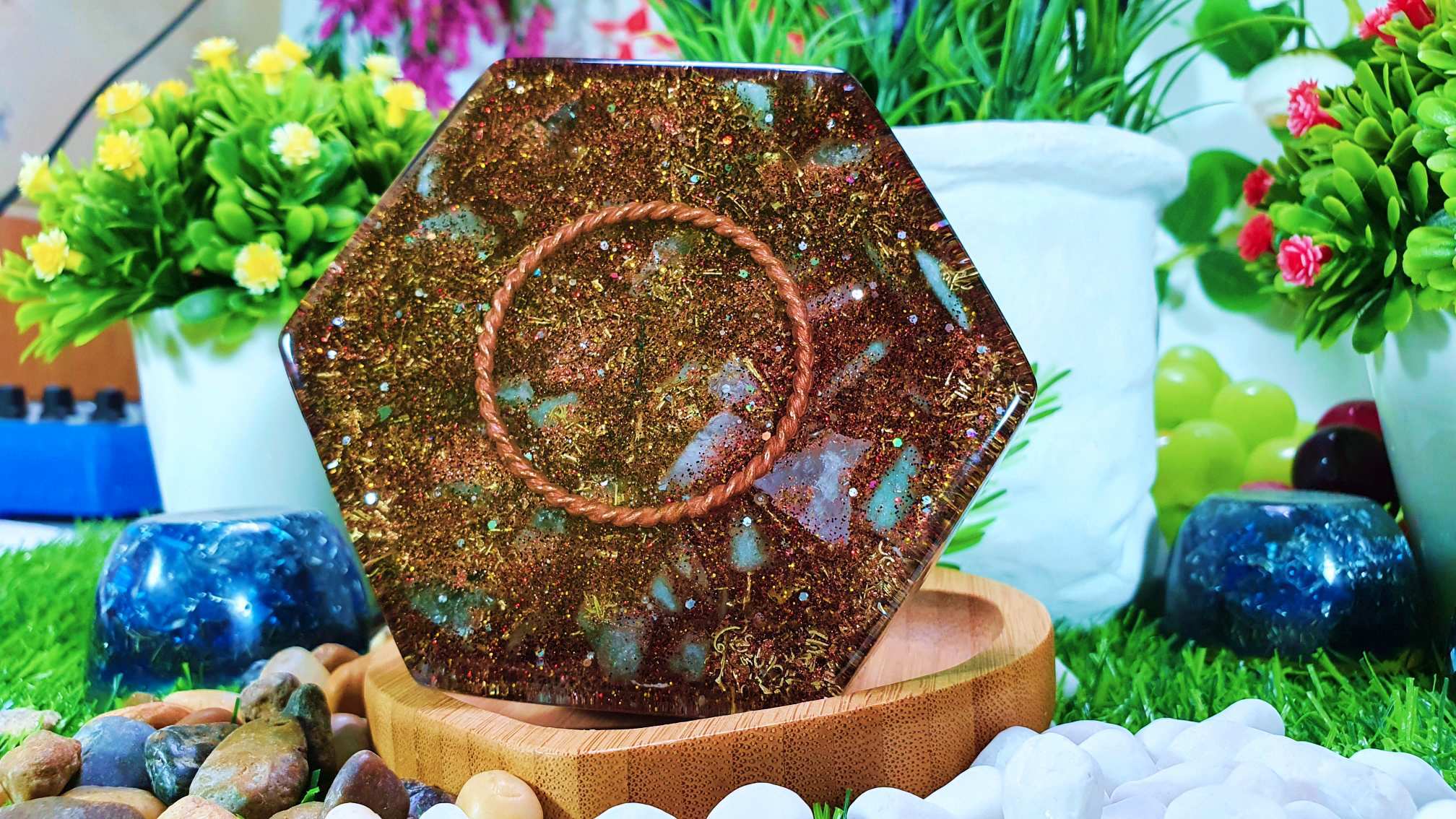 /storage/photos/1/!! Produk Orgonite Djawa/ORGONE HEXAGON DISC ~ METATRON COPPER (MIX TENSOR RING)/3.jpg